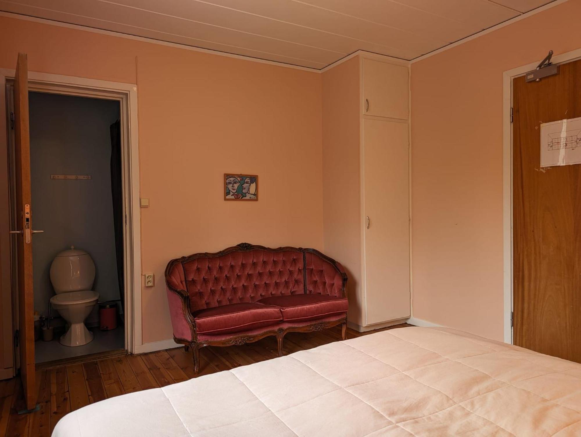 Brukshotellet Oeland - Vandrarhem Degerhamn ภายนอก รูปภาพ