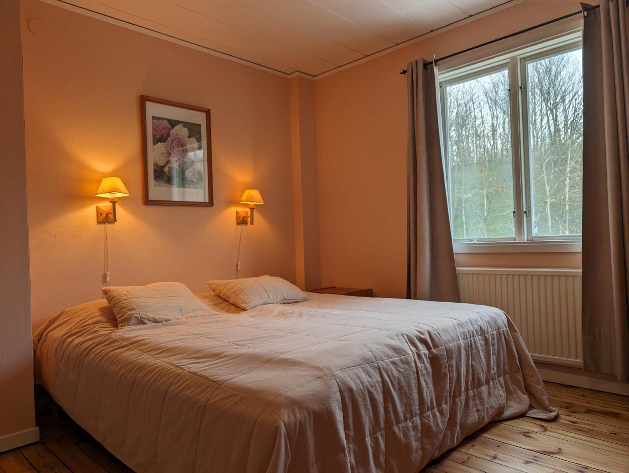 Brukshotellet Oeland - Vandrarhem Degerhamn ภายนอก รูปภาพ